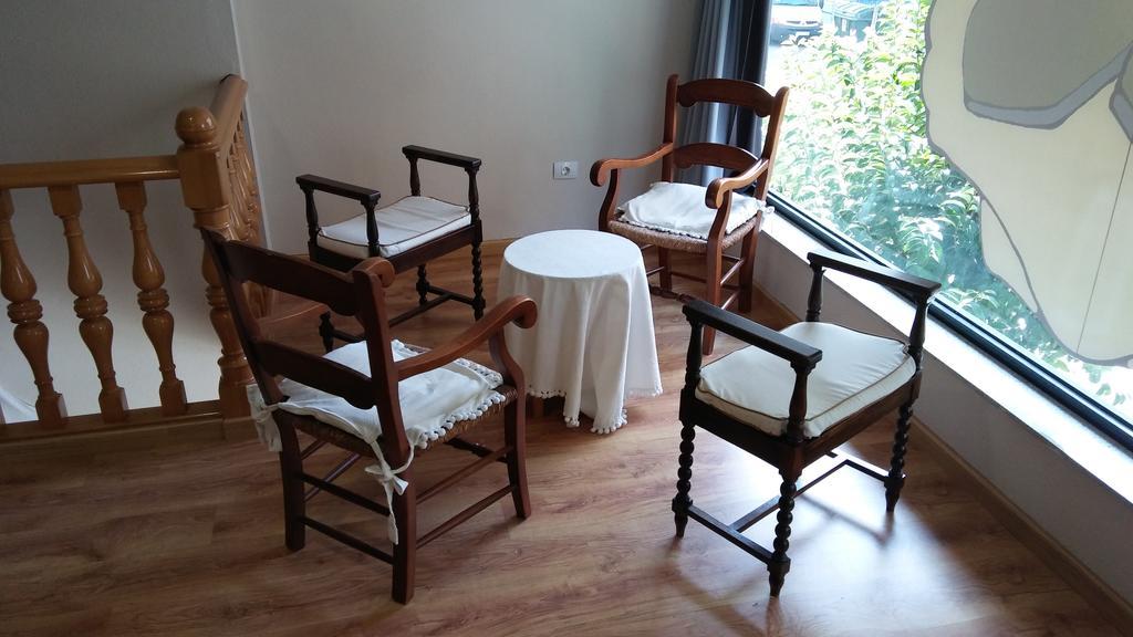 Alma Del Camino - Rooms & Albergue 사리아루고 외부 사진
