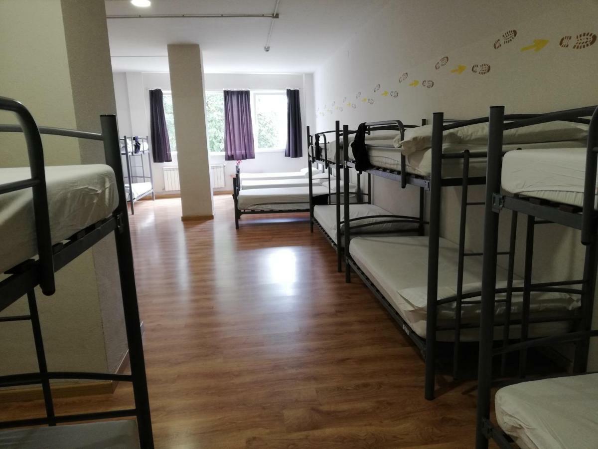Alma Del Camino - Rooms & Albergue 사리아루고 외부 사진